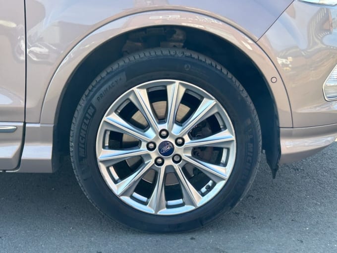 2025 Ford Kuga