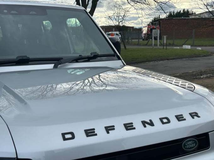 2025 Land Rover Defender