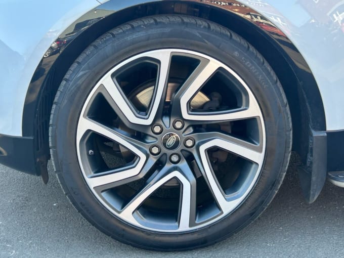 2025 Land Rover Discovery