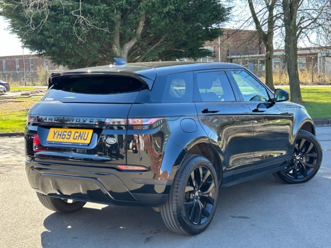 2025 Land Rover Range Rover Evoque