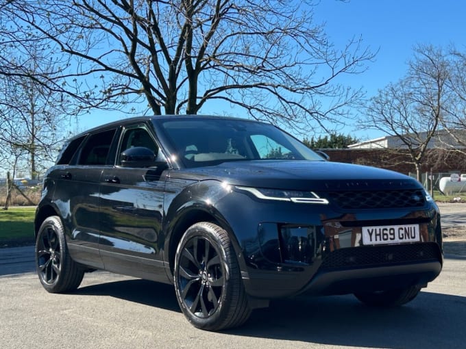 2025 Land Rover Range Rover Evoque