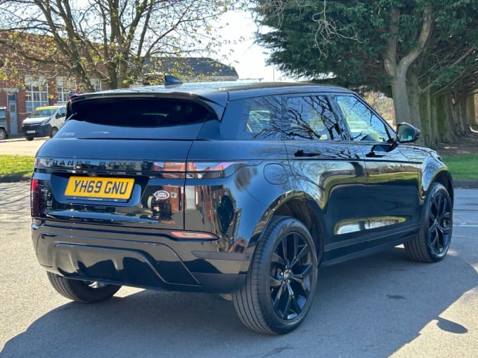 2025 Land Rover Range Rover Evoque