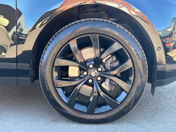 2025 Land Rover Range Rover Evoque