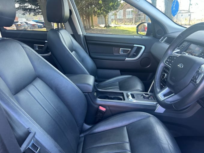 2025 Land Rover Discovery Sport