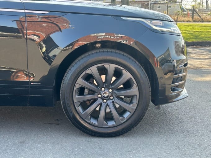 2025 Land Rover Range Rover Velar