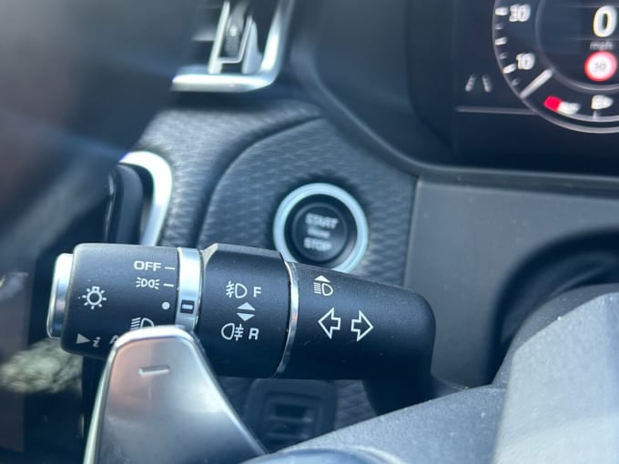 2025 Land Rover Range Rover Velar
