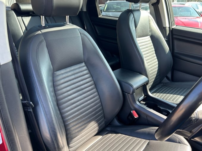 2025 Land Rover Discovery Sport
