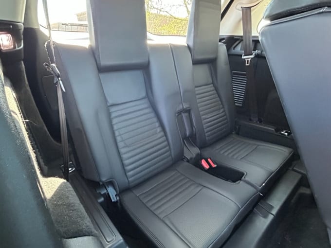 2025 Land Rover Discovery Sport