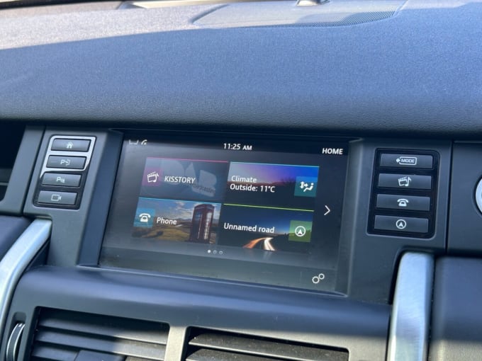 2025 Land Rover Discovery Sport