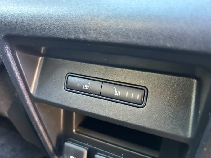 2025 Land Rover Discovery Sport