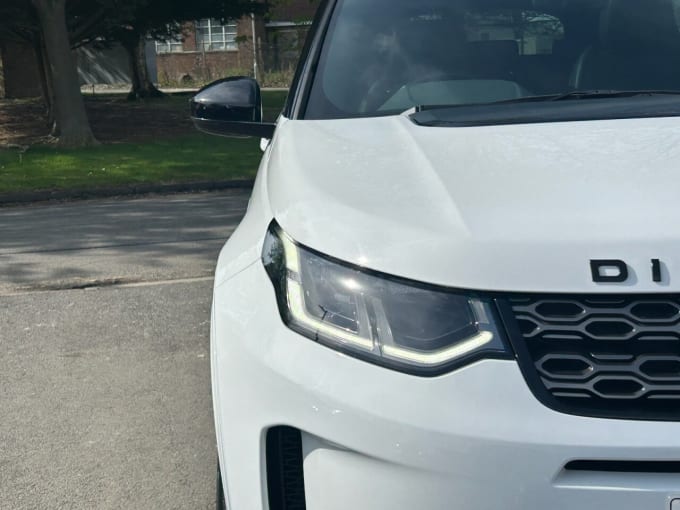 2025 Land Rover Discovery Sport