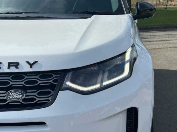 2025 Land Rover Discovery Sport
