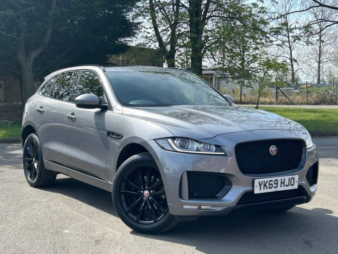 2025 Jaguar F-pace
