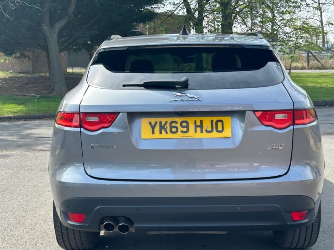 2025 Jaguar F-pace