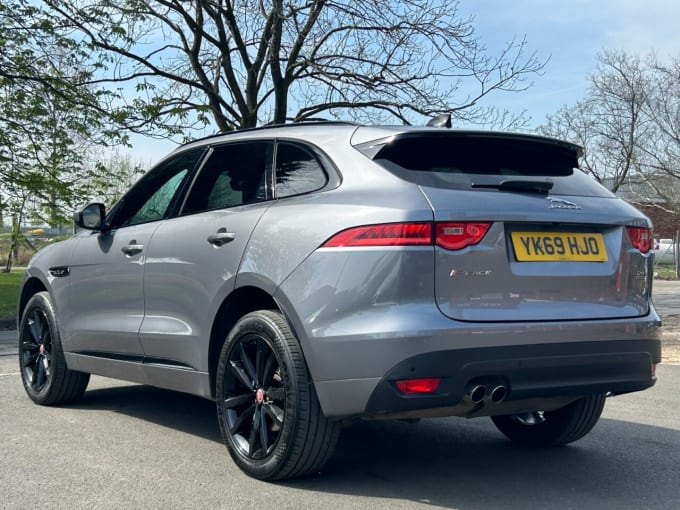 2025 Jaguar F-pace