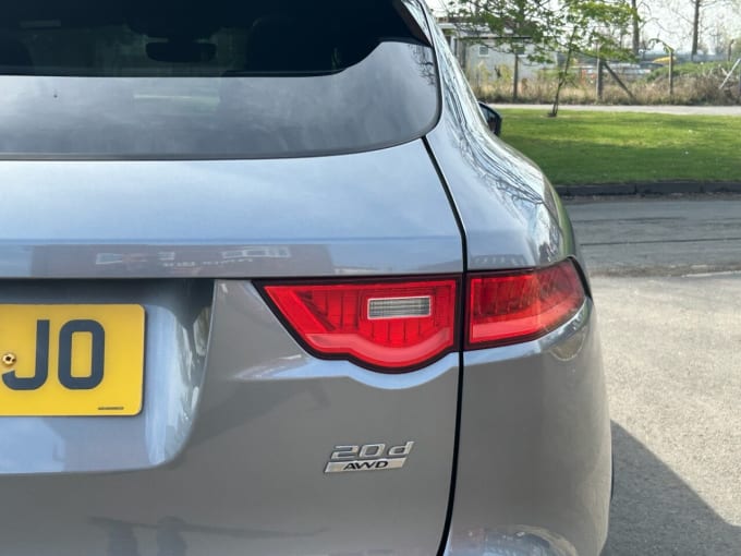 2025 Jaguar F-pace