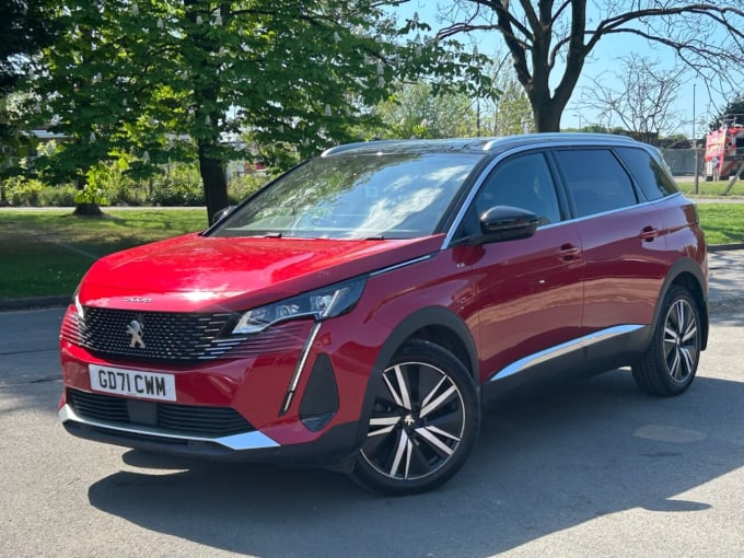 2025 Peugeot 5008