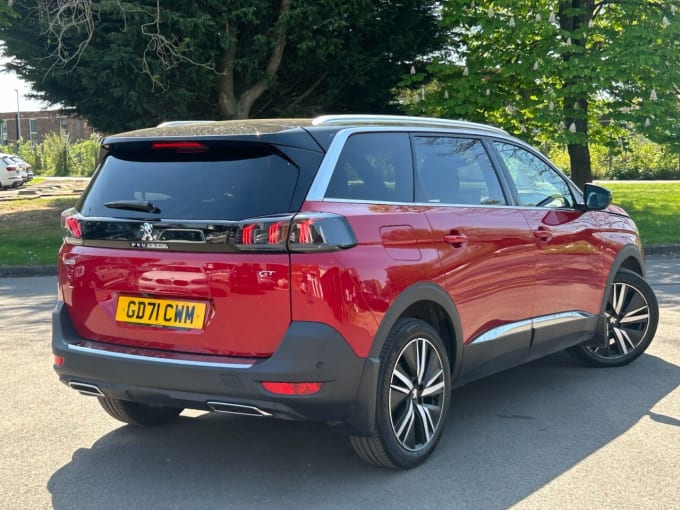 2025 Peugeot 5008