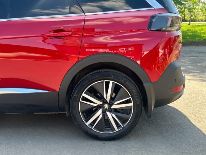 2025 Peugeot 5008