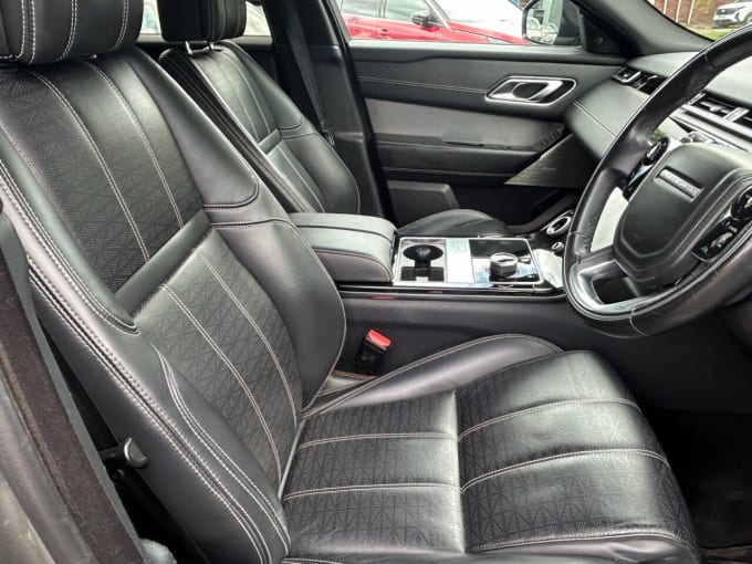 2025 Land Rover Range Rover Velar