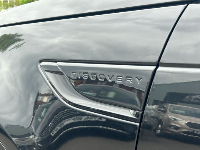 2025 Land Rover Discovery