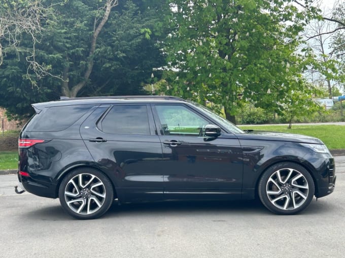 2025 Land Rover Discovery