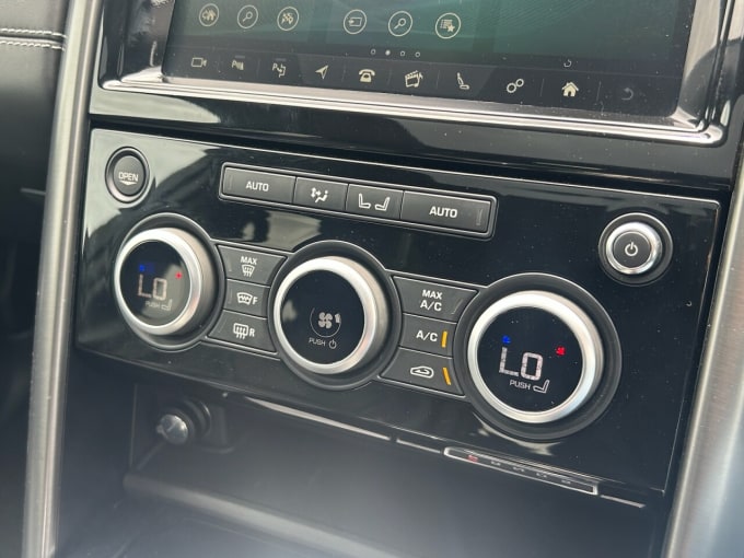 2025 Land Rover Discovery