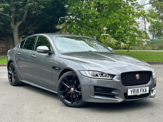 2025 Jaguar Xe