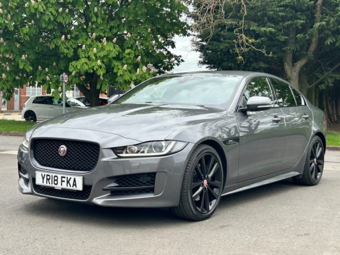 2025 Jaguar Xe