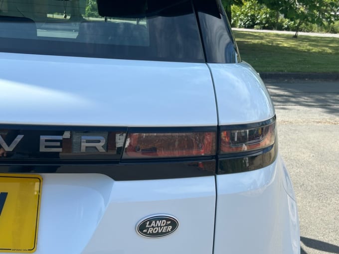 2025 Land Rover Range Rover Evoque
