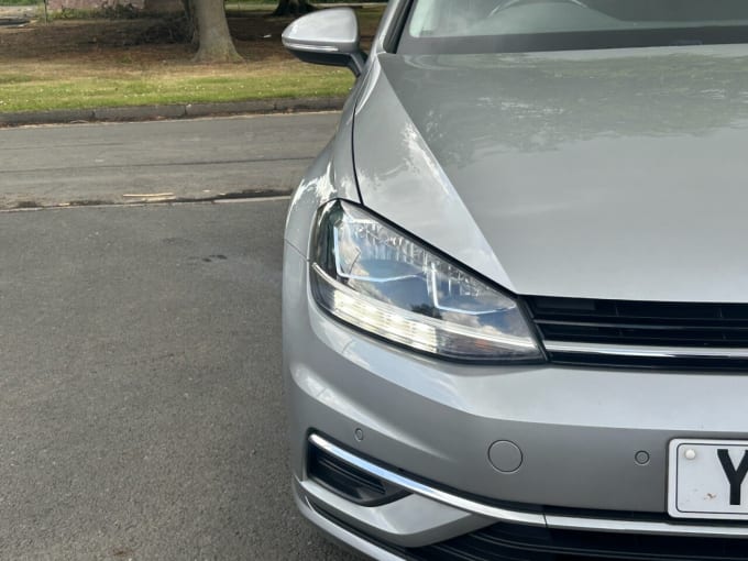 2025 Volkswagen Golf