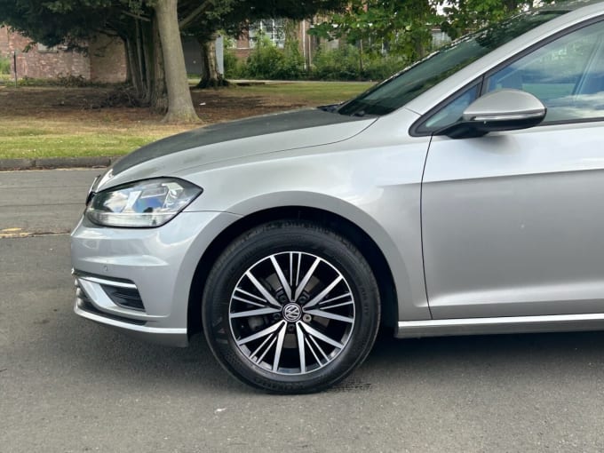2025 Volkswagen Golf