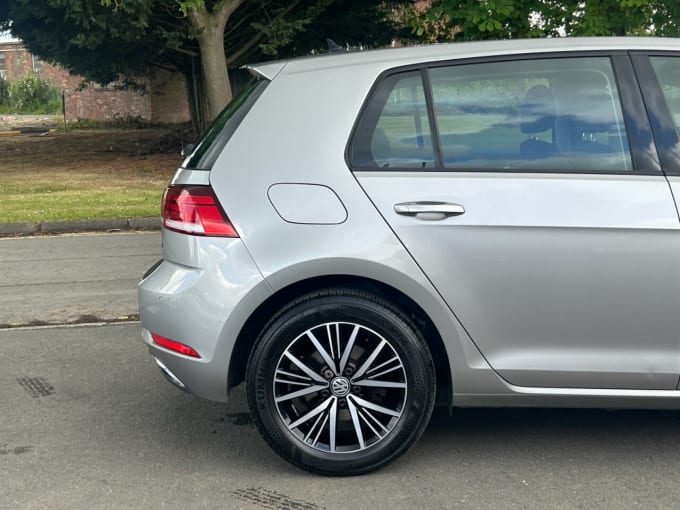 2025 Volkswagen Golf