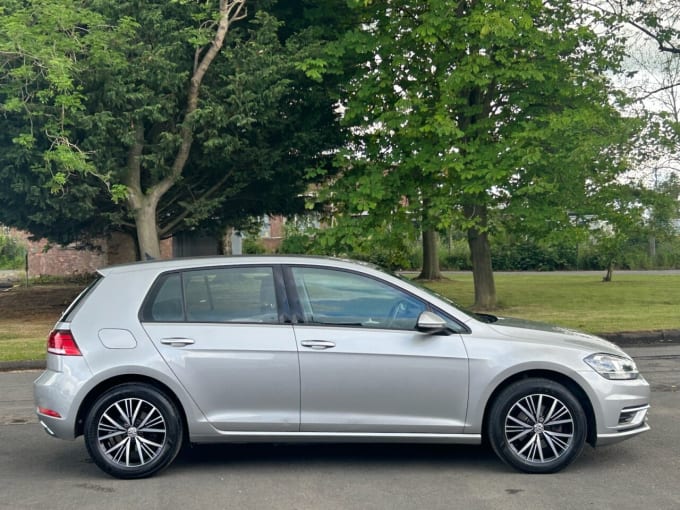 2025 Volkswagen Golf