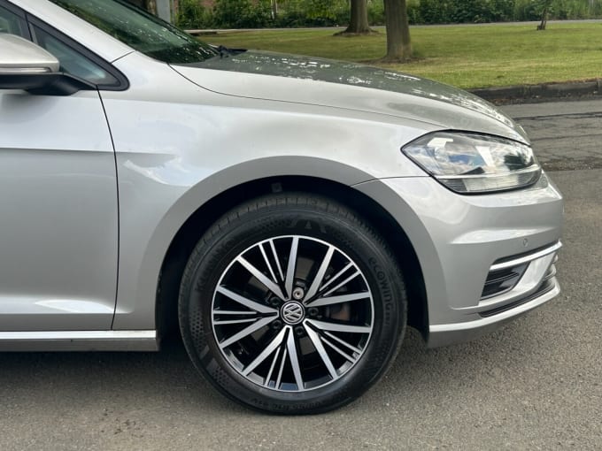 2025 Volkswagen Golf