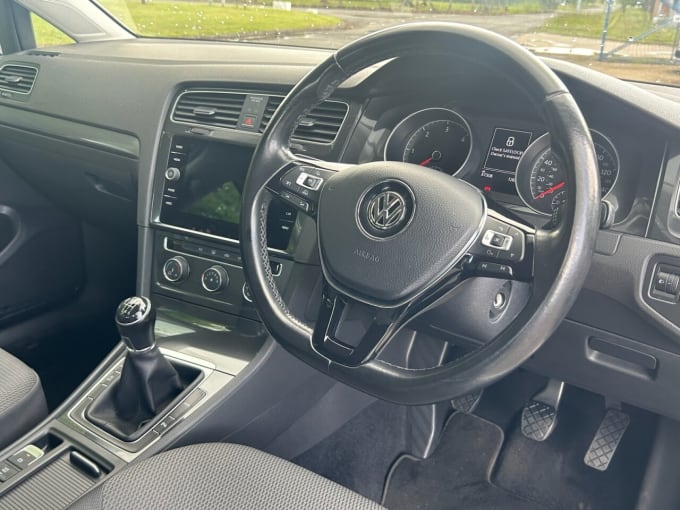 2025 Volkswagen Golf