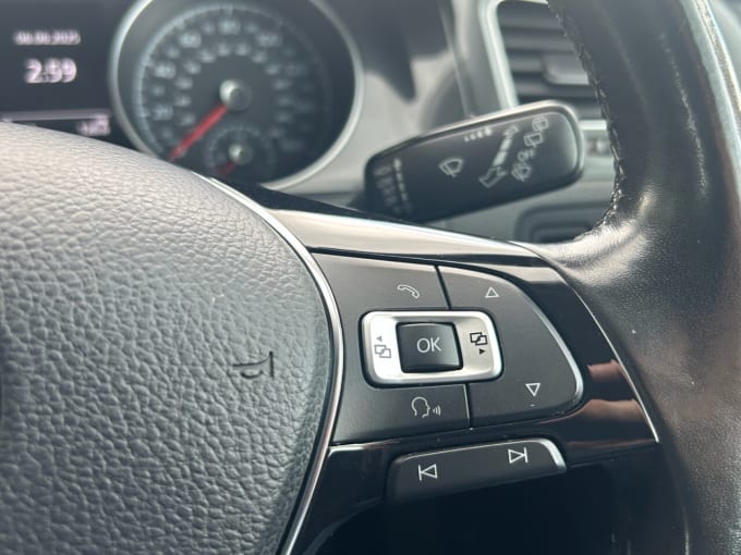 2025 Volkswagen Golf