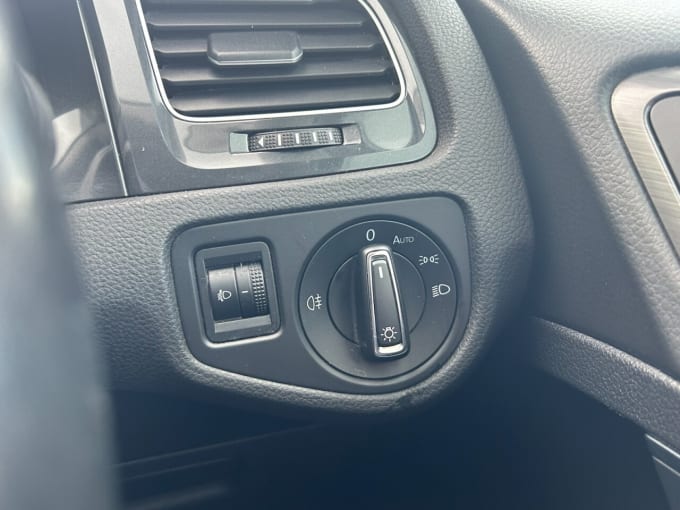 2025 Volkswagen Golf