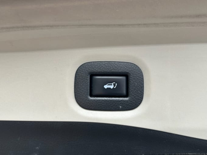 2025 Nissan X-trail