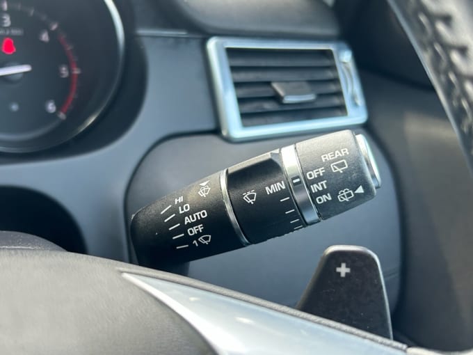 2025 Land Rover Discovery Sport
