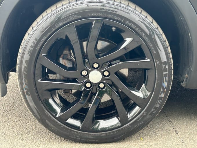 2025 Land Rover Discovery Sport