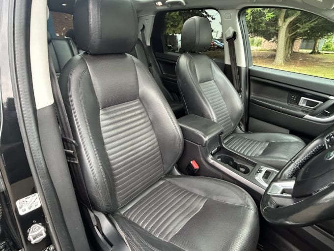 2025 Land Rover Discovery Sport