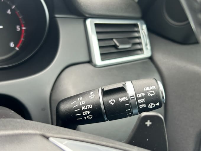 2025 Land Rover Discovery Sport