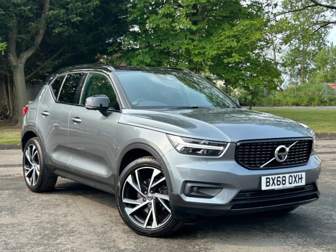 2025 Volvo Xc40