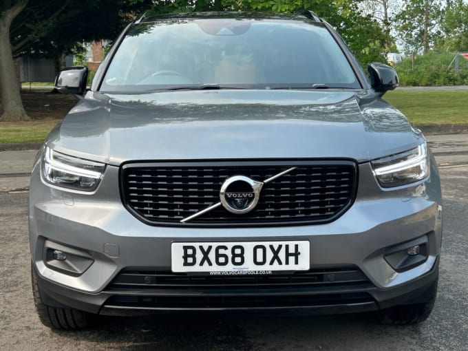 2025 Volvo Xc40