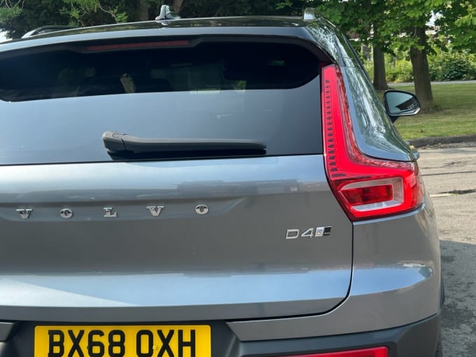 2025 Volvo Xc40