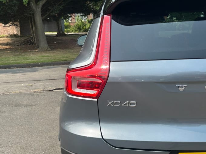 2025 Volvo Xc40