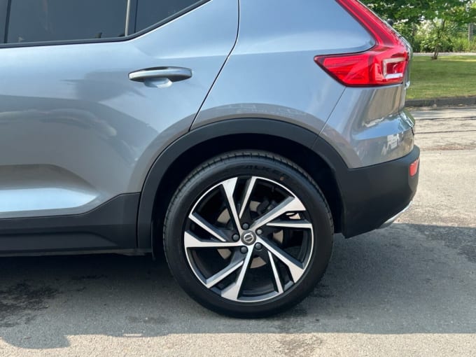 2025 Volvo Xc40