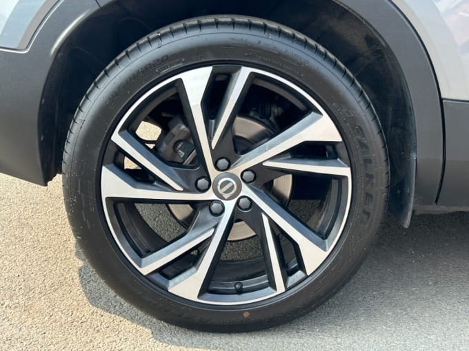 2025 Volvo Xc40
