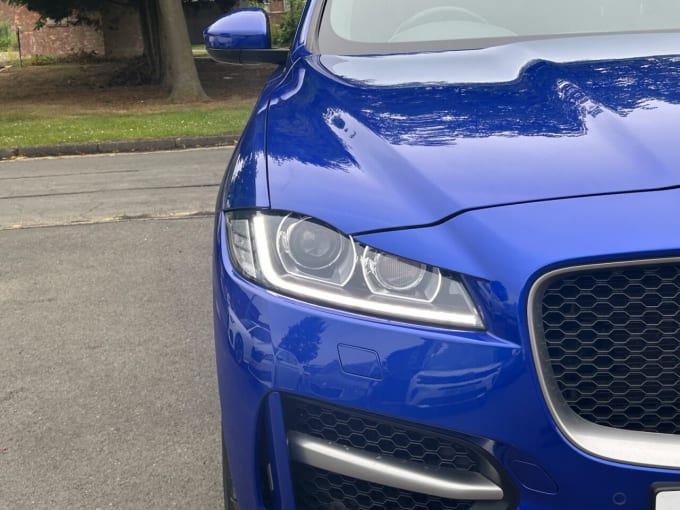 2025 Jaguar F-pace
